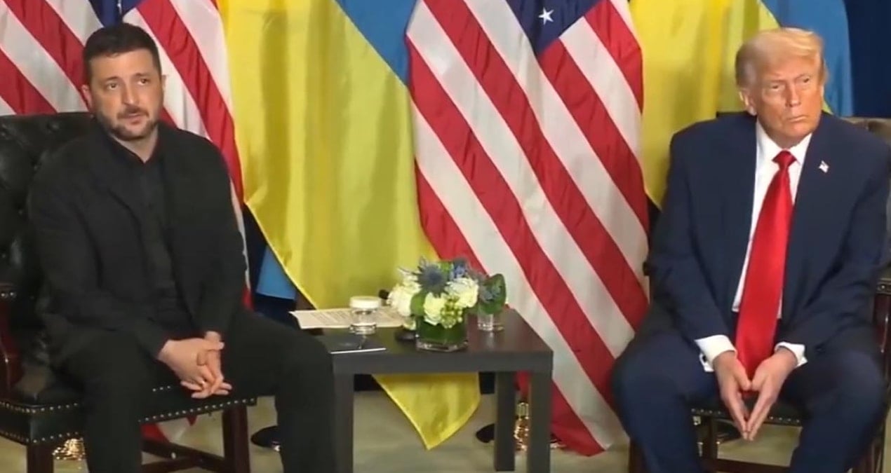 abd baskani trump nato hava sahasina giren rus ucaklarini dusurmeli K17M88TO