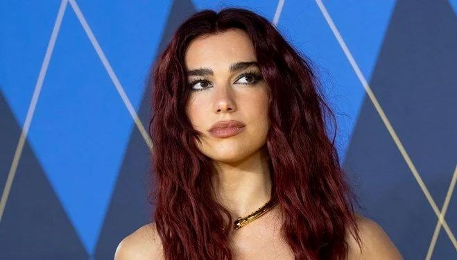 dunyaca unlu yildiz dua lipadan filistin adimi israil destekcisi menajeriyle yollarini ayirdi YlKq3LRe
