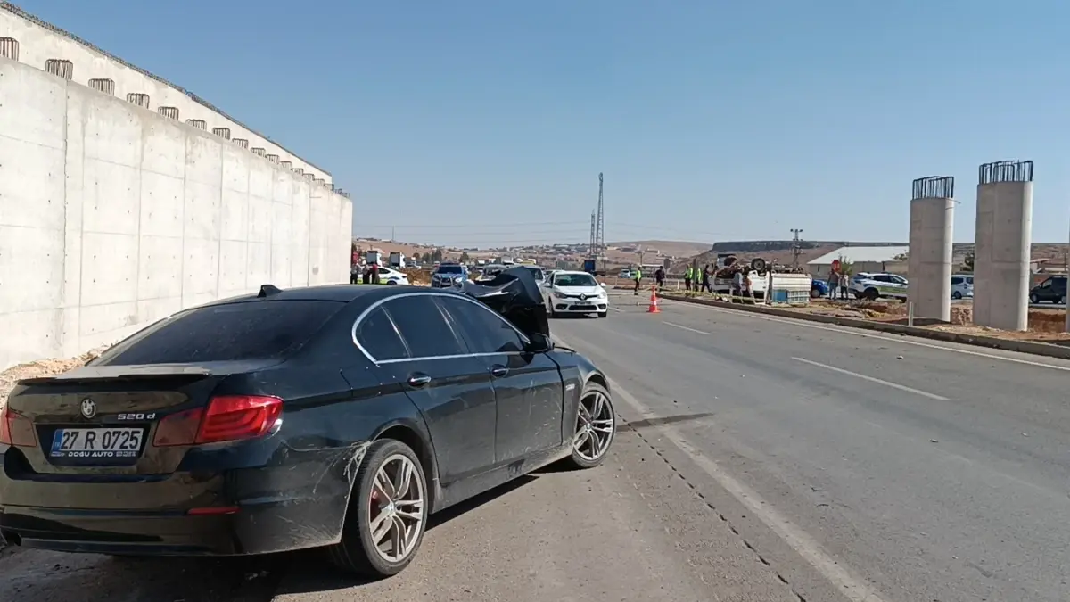 gaziantepte trafik kazasi 1 olu 1 agir yarali KcvbwKW9.jpg