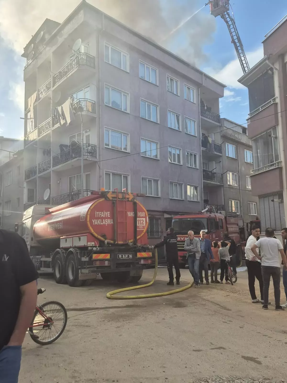 inegolde apartman catisinda yangin g9UPsnwI