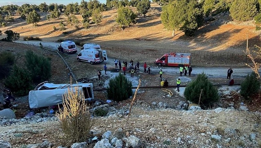 mersindeki feci kazada can kaybi bese yukseldi TpmMpZtQ